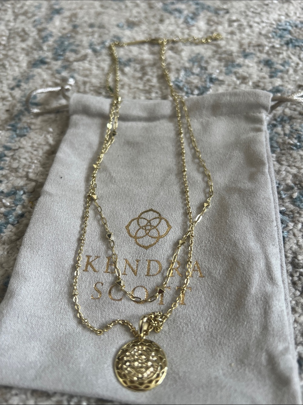 Kendra Scott Gold Double-Layer Medallion Necklace - Gold